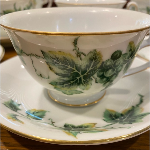 11 Hira Fine China Japan  (virginia) Footed Cup & Saucer Set - Picture 2 of 4